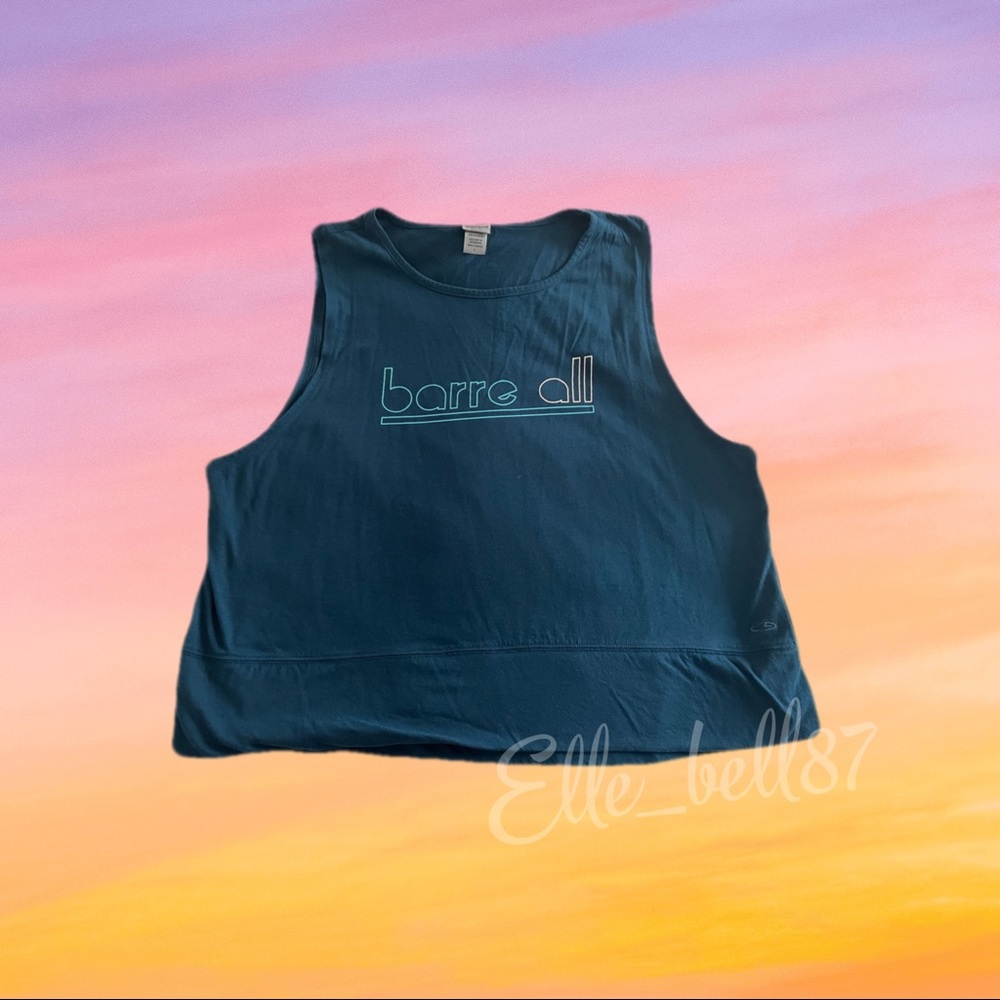 Champions tank “barre all”